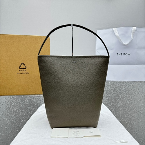 𝐓𝐇𝐄 𝐑𝐎 N S Park Tote
