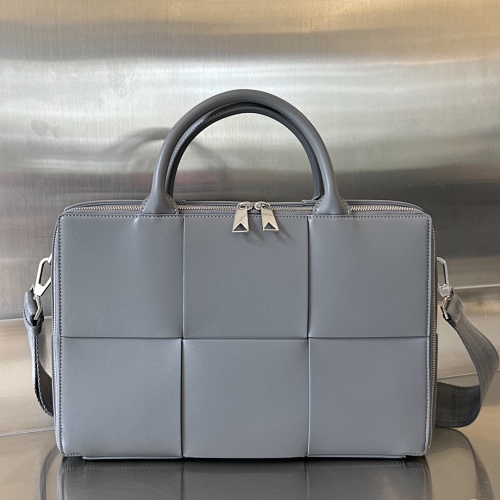 Bottega Veneta 680120