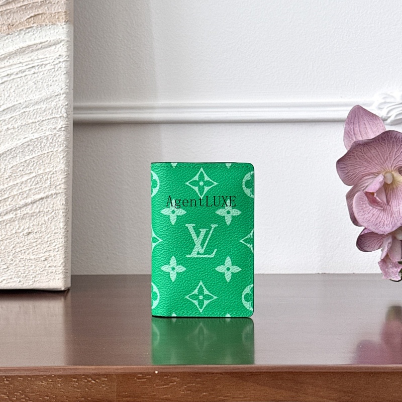 Louis Vuitton card holder