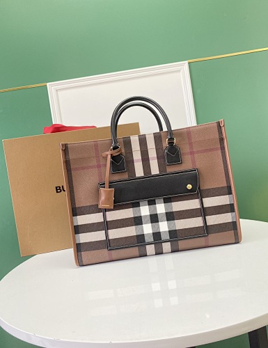 Tote bag from Agentluxe