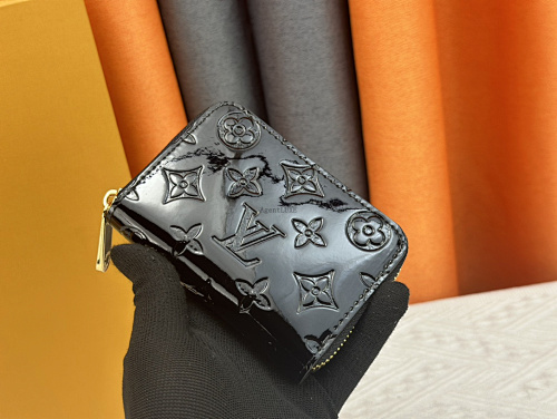 Louis Vuitton coin purse