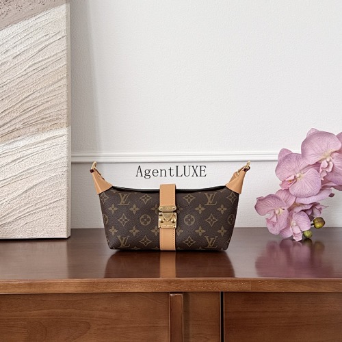 Louis Vuitton shoulder bag
