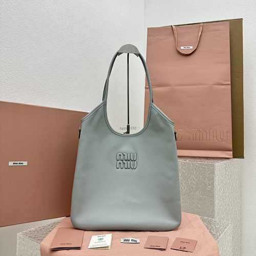 MiuMi Tote