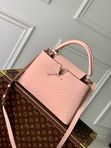 Capucines Monogram Flower Size 31.5 20 11 Cm
