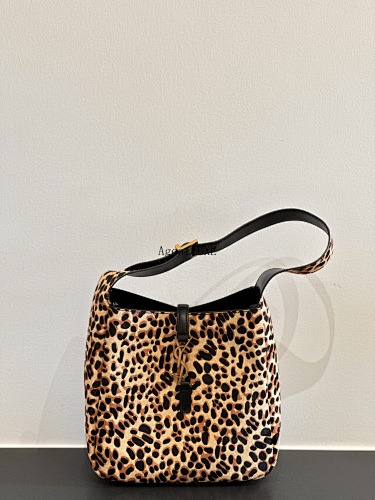 Shoulder bag from Agentluxe
