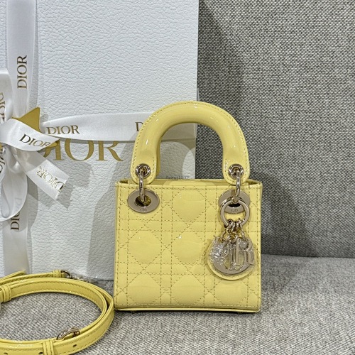 Card holder from Agentluxe