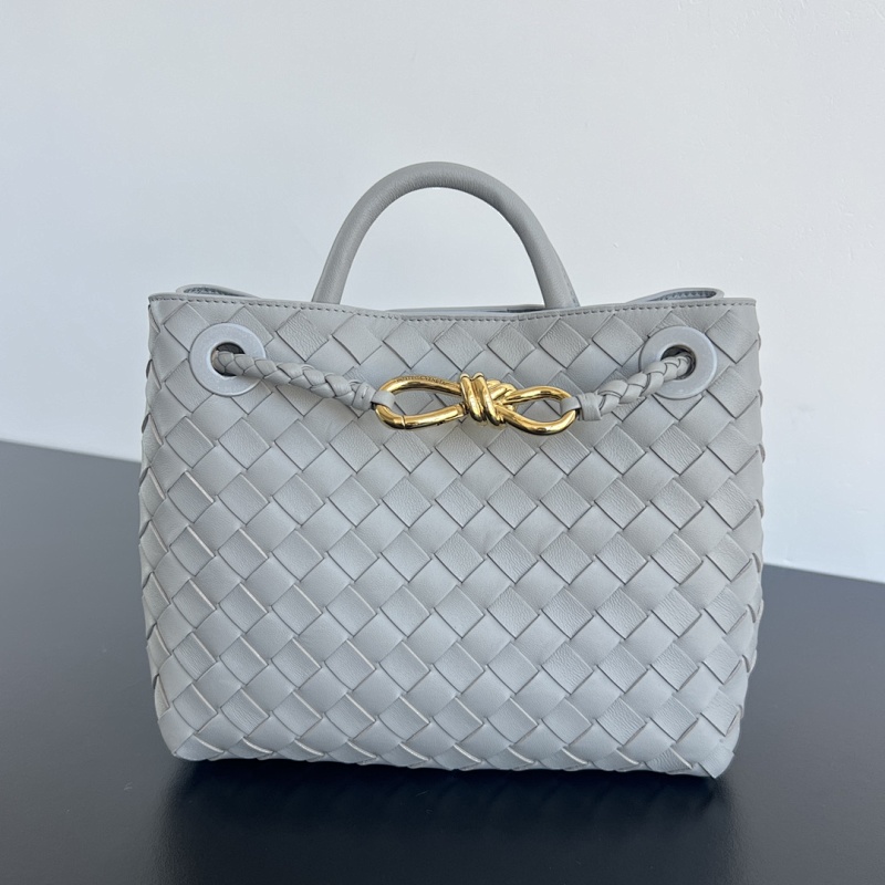 Bottega Veneta Andiamo Nappa