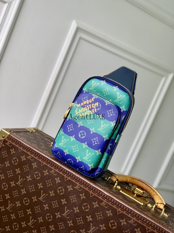 Louis Vuitton Avenue Slingbag PM Monogram Heritage
