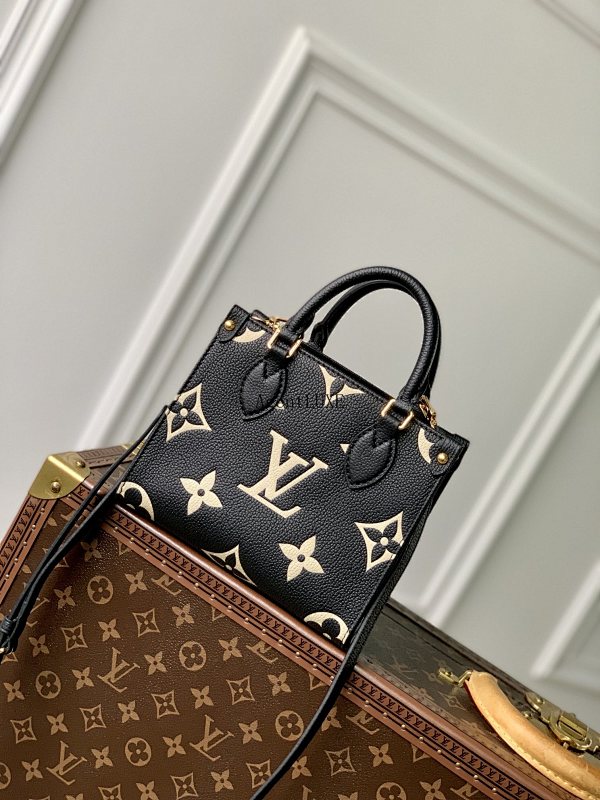 Louis Vuitton OnTheGo BB Monogram Empreinte Monogram 18.0 X 15.0 X 8.5