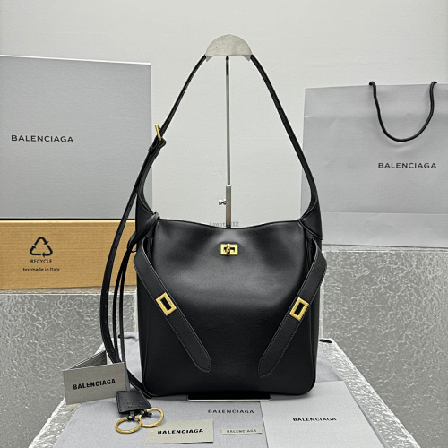 𝐁𝐚𝐥𝐞𝐧𝐜𝐢𝐚𝐠ɞ Bel Air Hobo Bag
