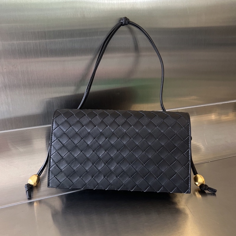 Trio Pouch ON Strap