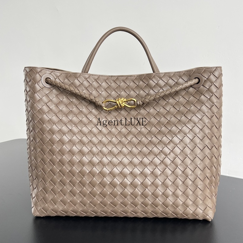 Bottega Veneta Andiamo Nappa