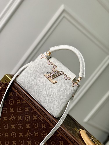 Louis Vuitton Capucines Flower Crown Taurillon Monogram LV 21 14 8