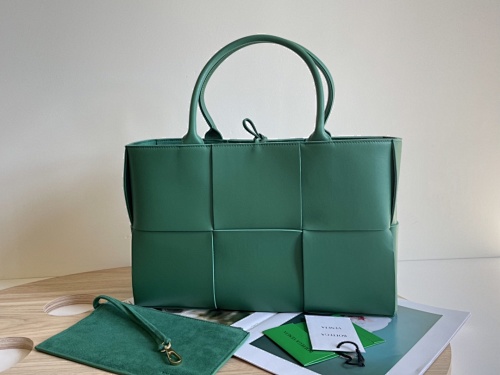 Tote bag from Agentluxe