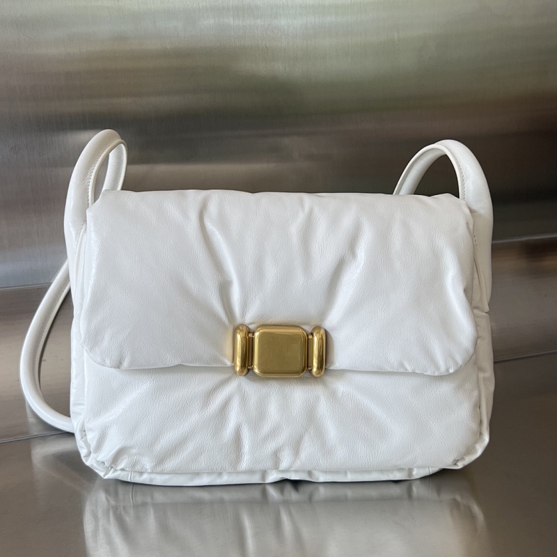 Bottega Veneta 29x19x9.5