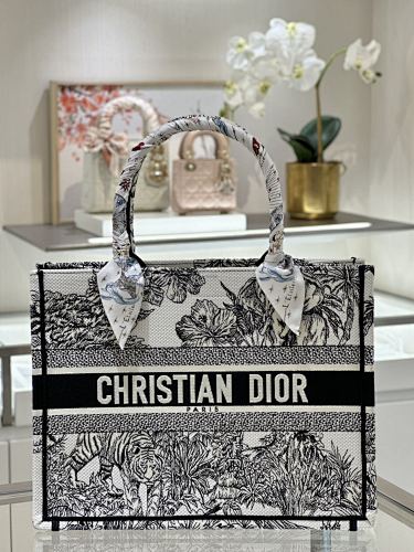 Tote bag from Agentluxe