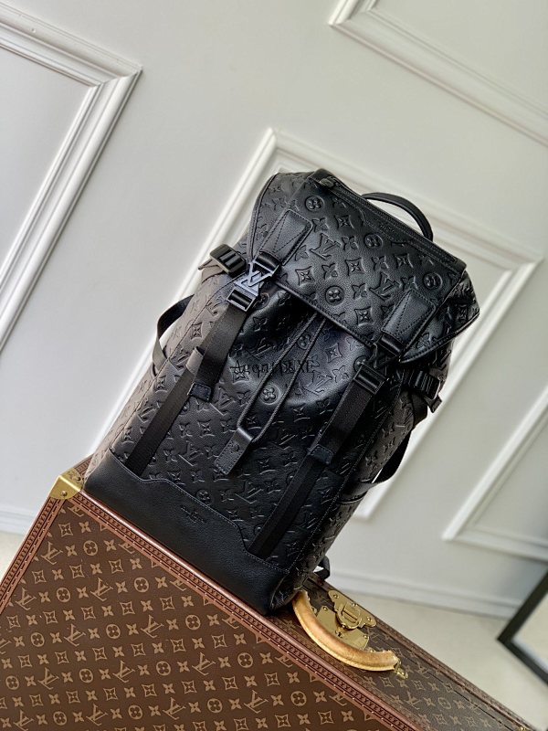 Louis Vuitton Getaway Monogram Shadow LV Monogram LV