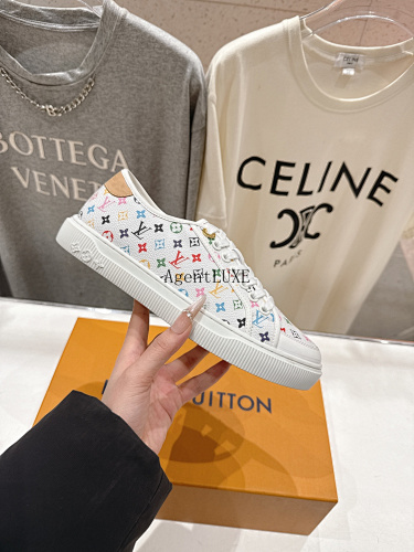 26ss Tilted LV Logo