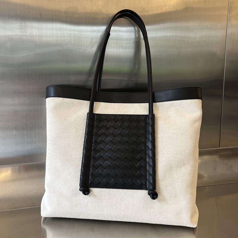 Tote bag from Agentluxe