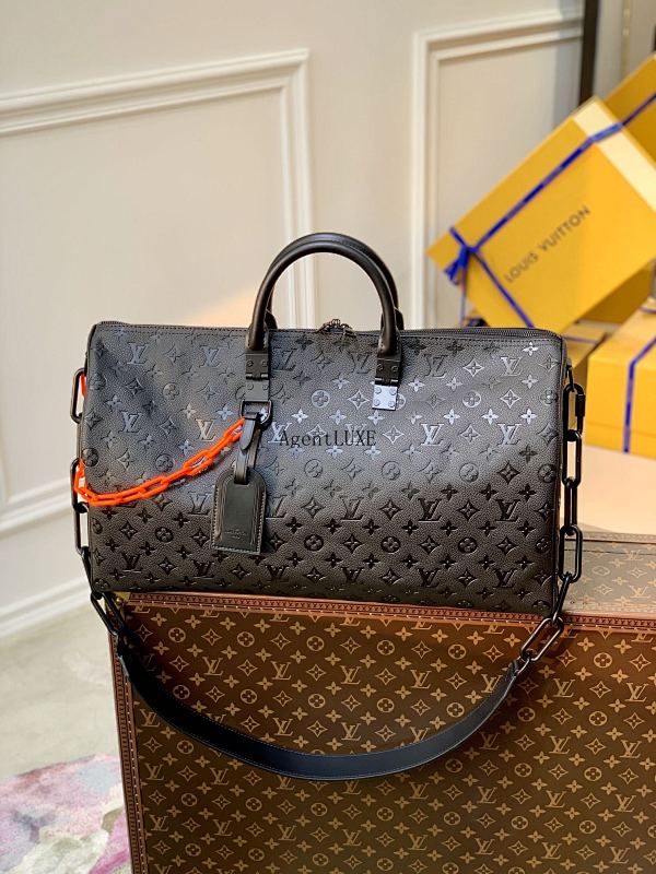 Louis Vuitton Keepall Taurillon Monogram 50 29 22