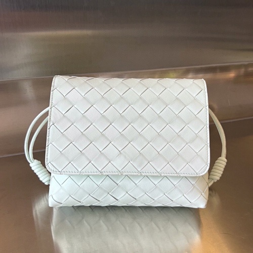 Bv 741897 Intrecciato Bottega Veneta Girl