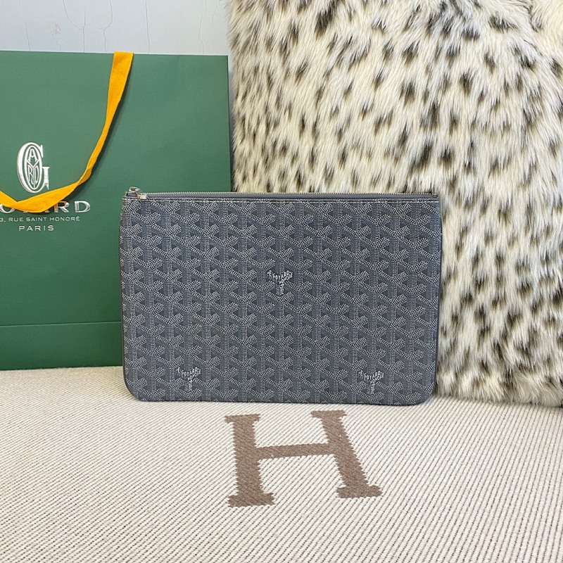 Goyard clutch