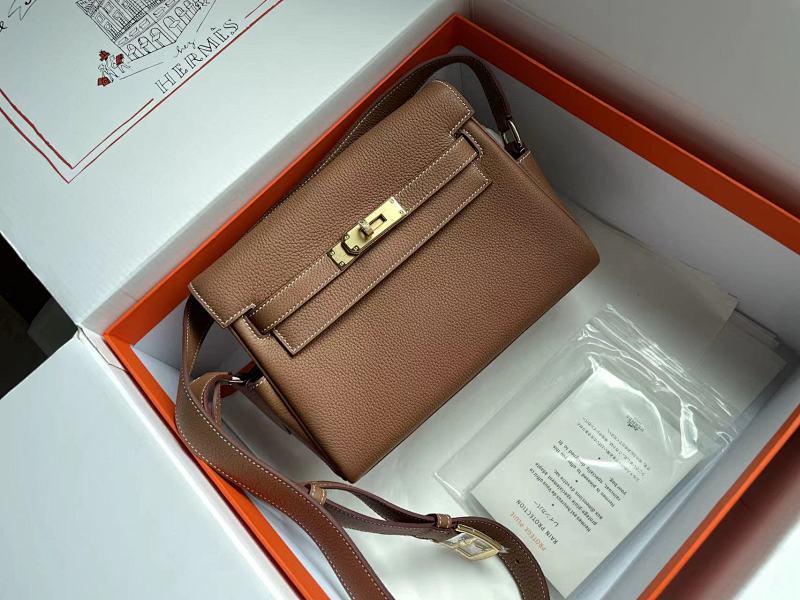 Kelly Messenger