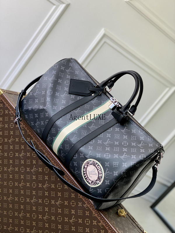Louis Vuitton Keepall Bandoulière 50 Monogram Eclipse Mon Monogram