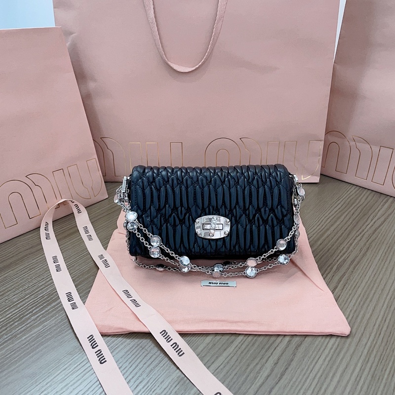 5BP079 Cloquet Size 16 X 9 X 3.5 Cm