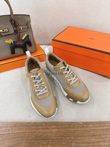 Bouncing New Arrival