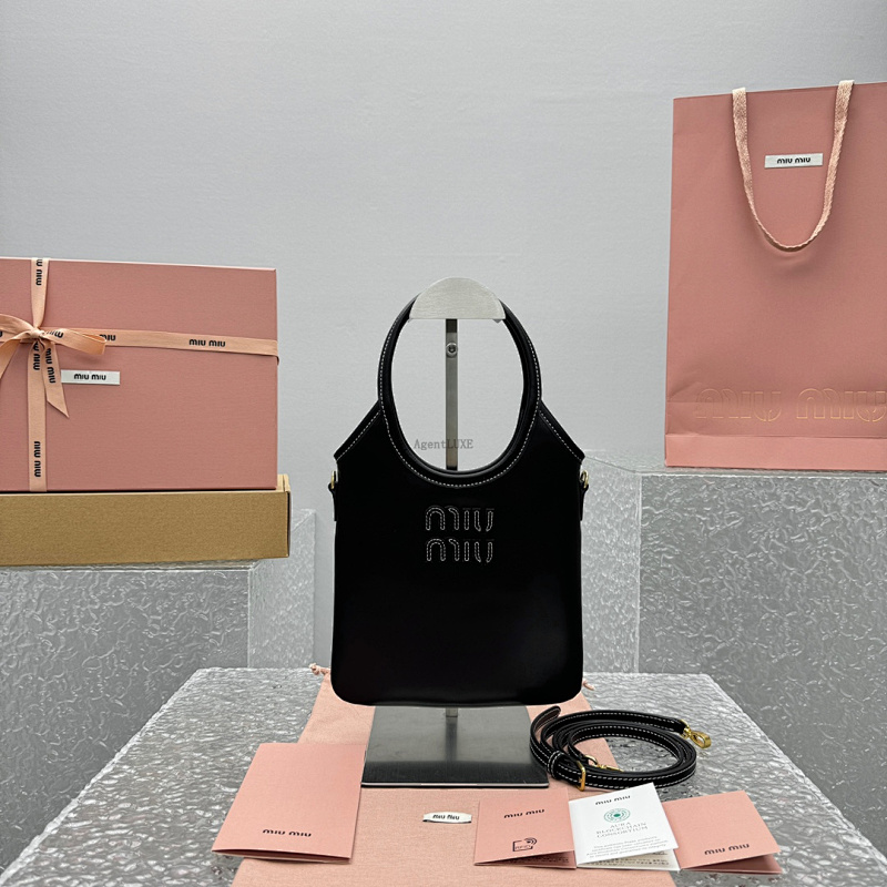 MiuMi Tote