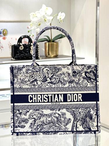 Tote bag from Agentluxe