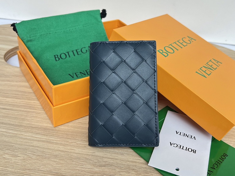 Card holder from Agentluxe