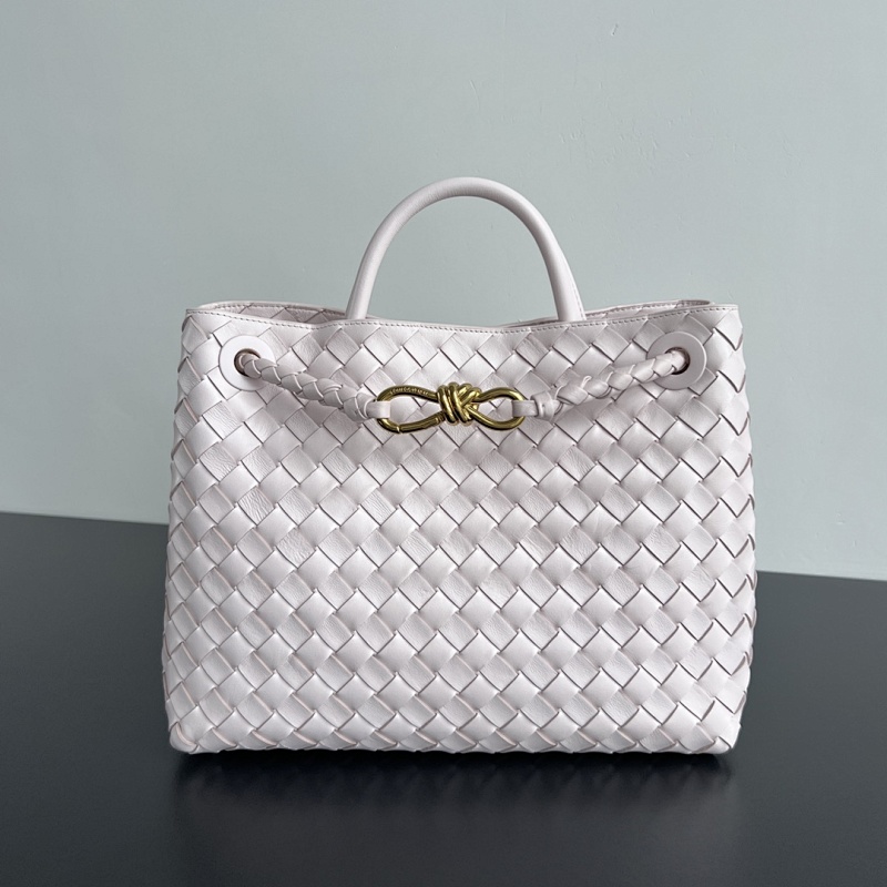 Bottega Veneta Andiamo Nappa