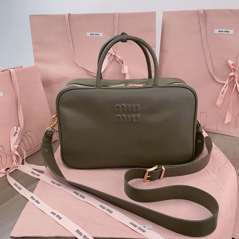 5BB117 MiuMiu 34X23X11cm
