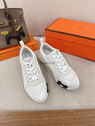 Bouncing New Arrival