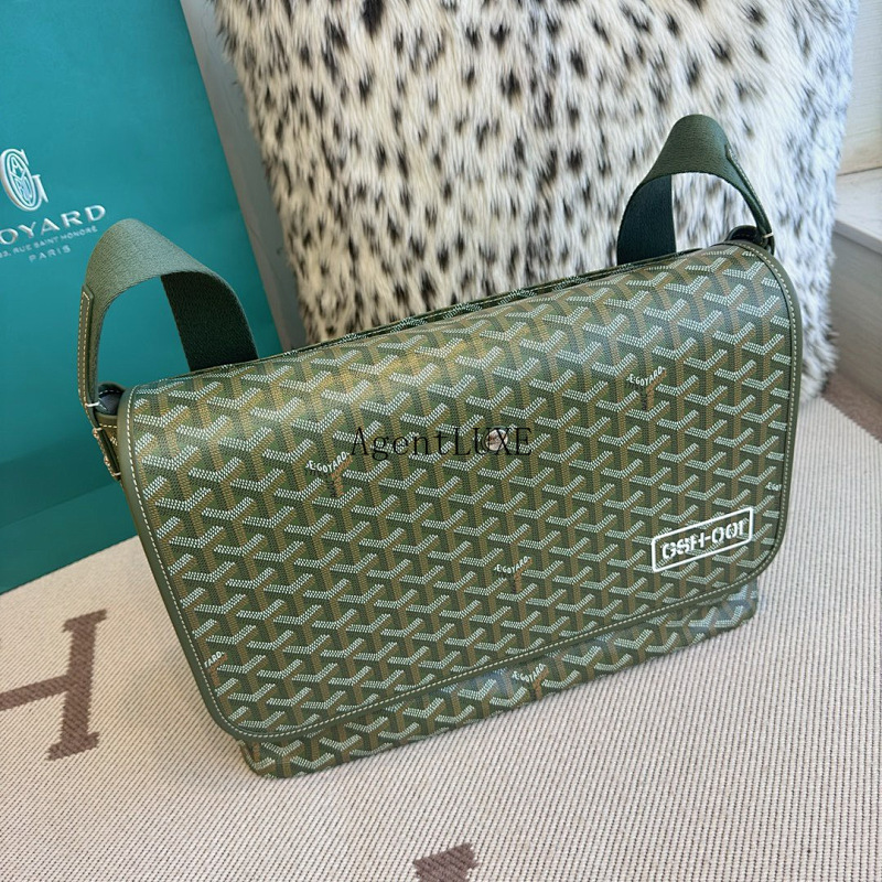 Goyard bag