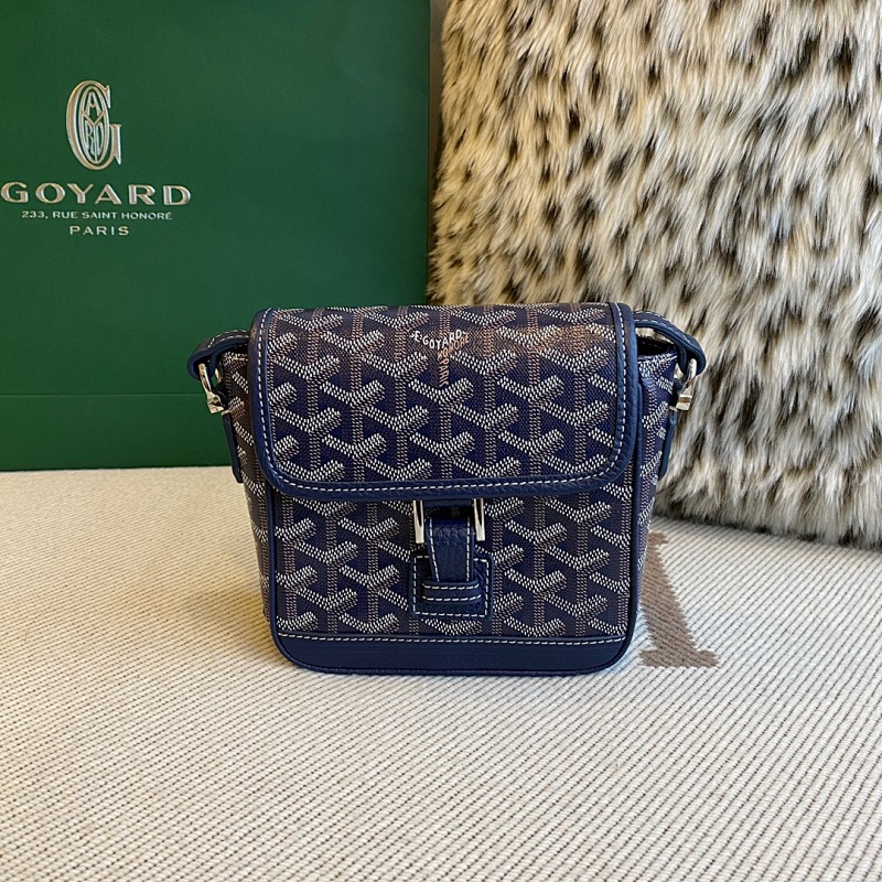 Goyard Beluga Mini