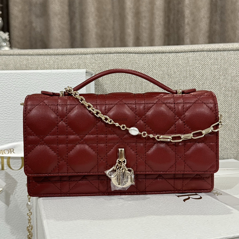Crossbody bag from Agentluxe