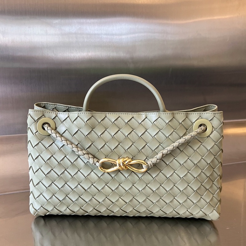 Bottega Veneta Andiamo Nappa