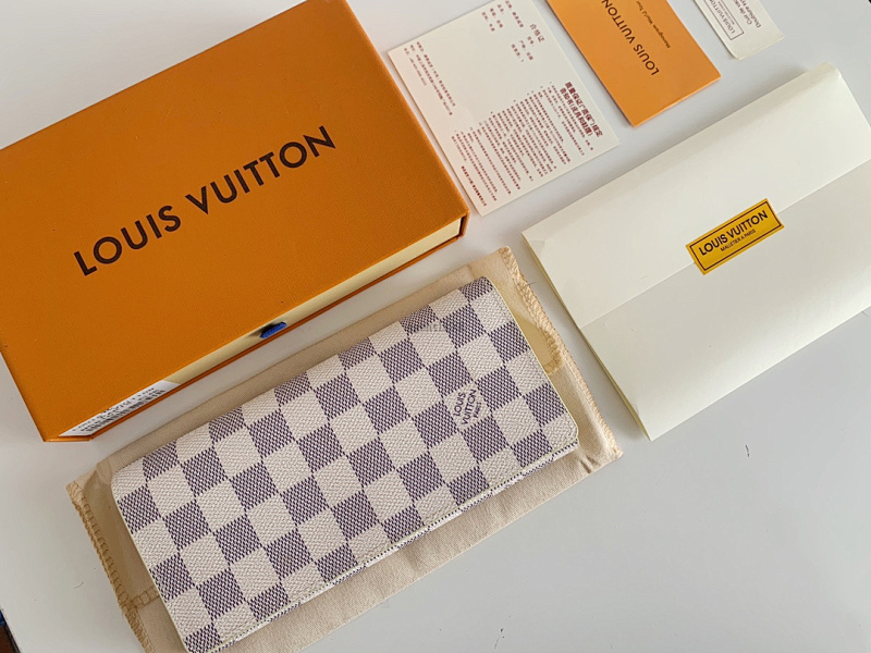 Louis Vuitton coin purse