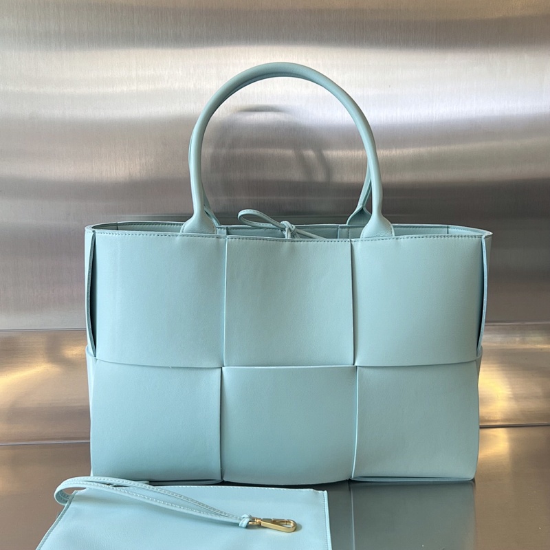 Tote bag from Agentluxe