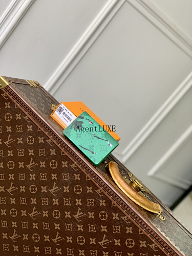 Louis Vuitton Wallet Golf