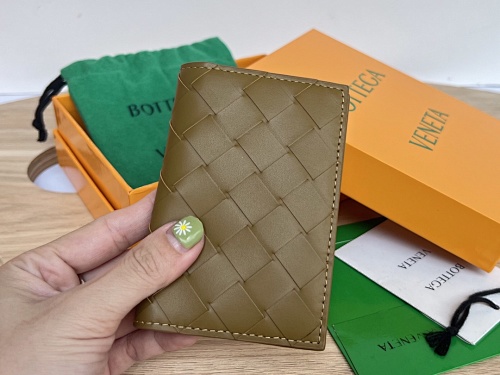 Card holder from Agentluxe