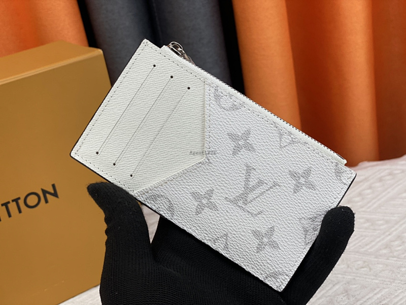 Card holder from Agentluxe