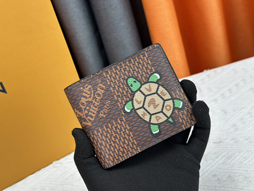 Louis Vuitton Multiple Monogram Shadow Monogram 11.5 9 1.5cm