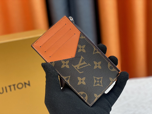 Louis Vuitton card holder
