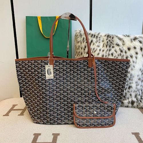 Goyard shopping bag