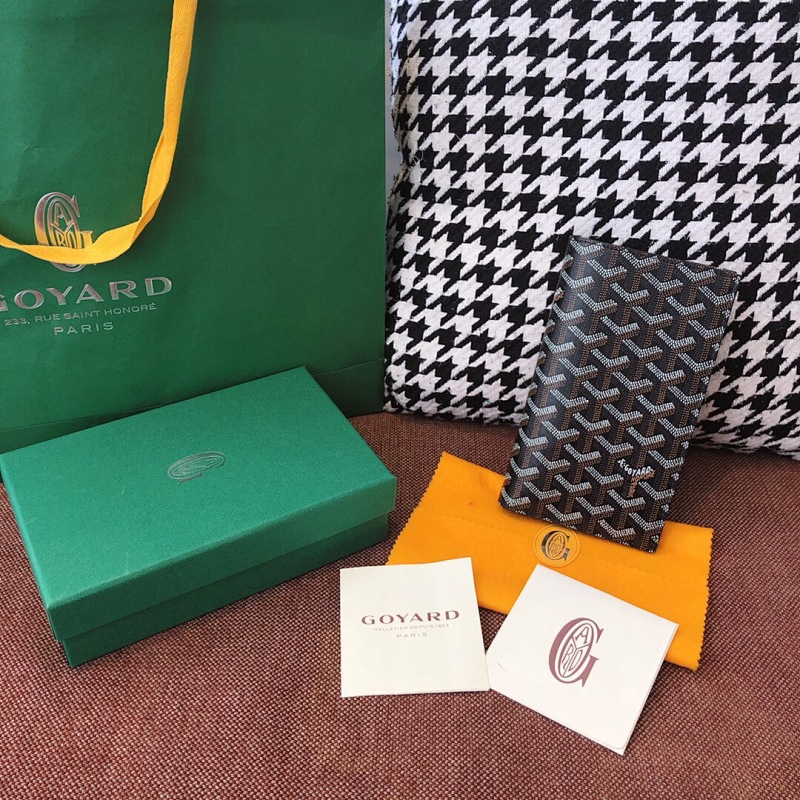 Goyard 19cm