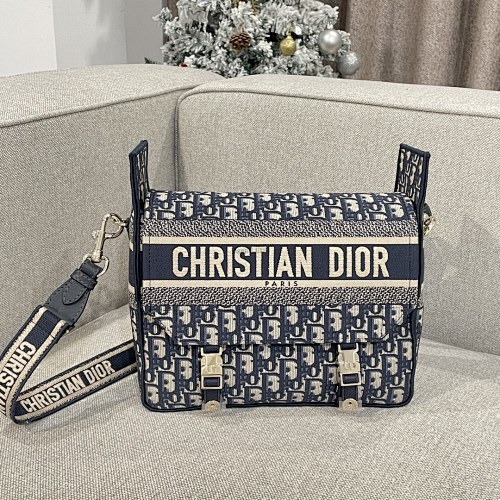 Louis Vuitton messenger bag